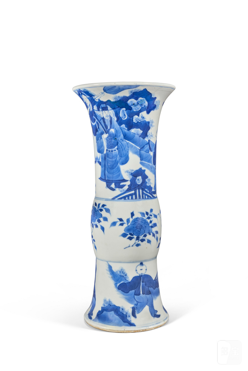 清康熙 青花人物紋小花觚  CHINA, QING DYNASTY, KANGXI PERIOD (1662-1722)